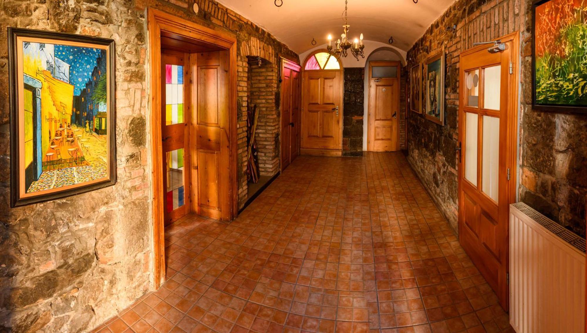Laas Art Gallery Stari Trg pri Lozu Exterior foto